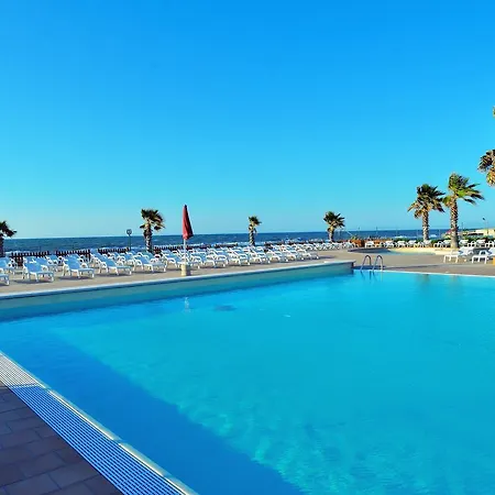 Aparthotel Blue Marine Village Rodi Garganico