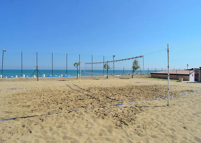 Blue Marine Village 아파트호텔 3*